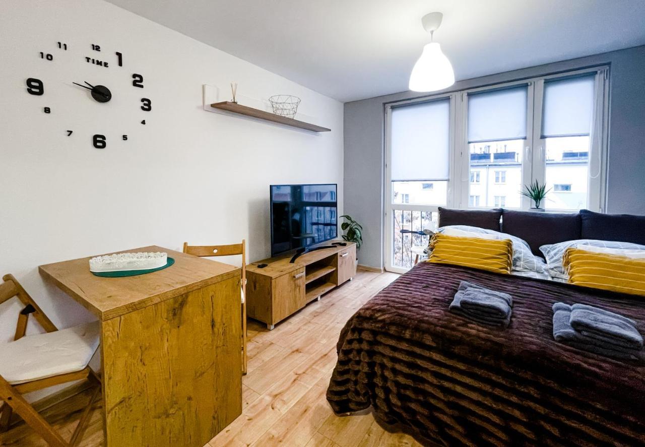 مييلتس Apartament W Sercu Mielca Netflix المظهر الخارجي الصورة